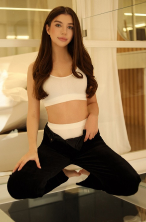 Escort  Miracle from Central London